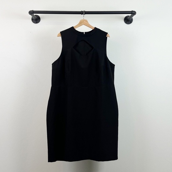 NEW Eloquii Black Cutout Neck Sleeveless Sheath Dress - Picture 6 of 7
